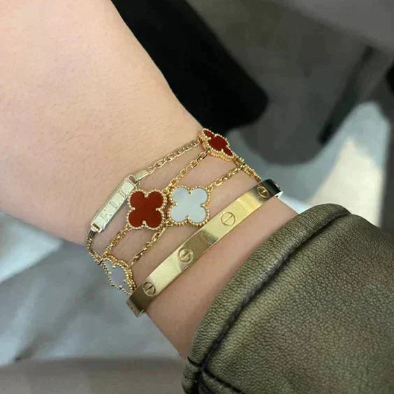 CLOVER | RED BRACELET