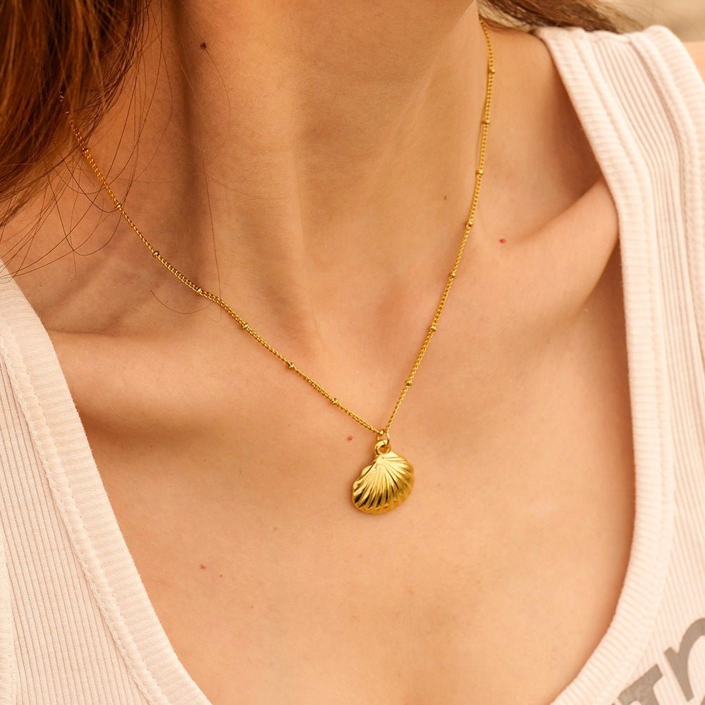 Edna Gold Necklace