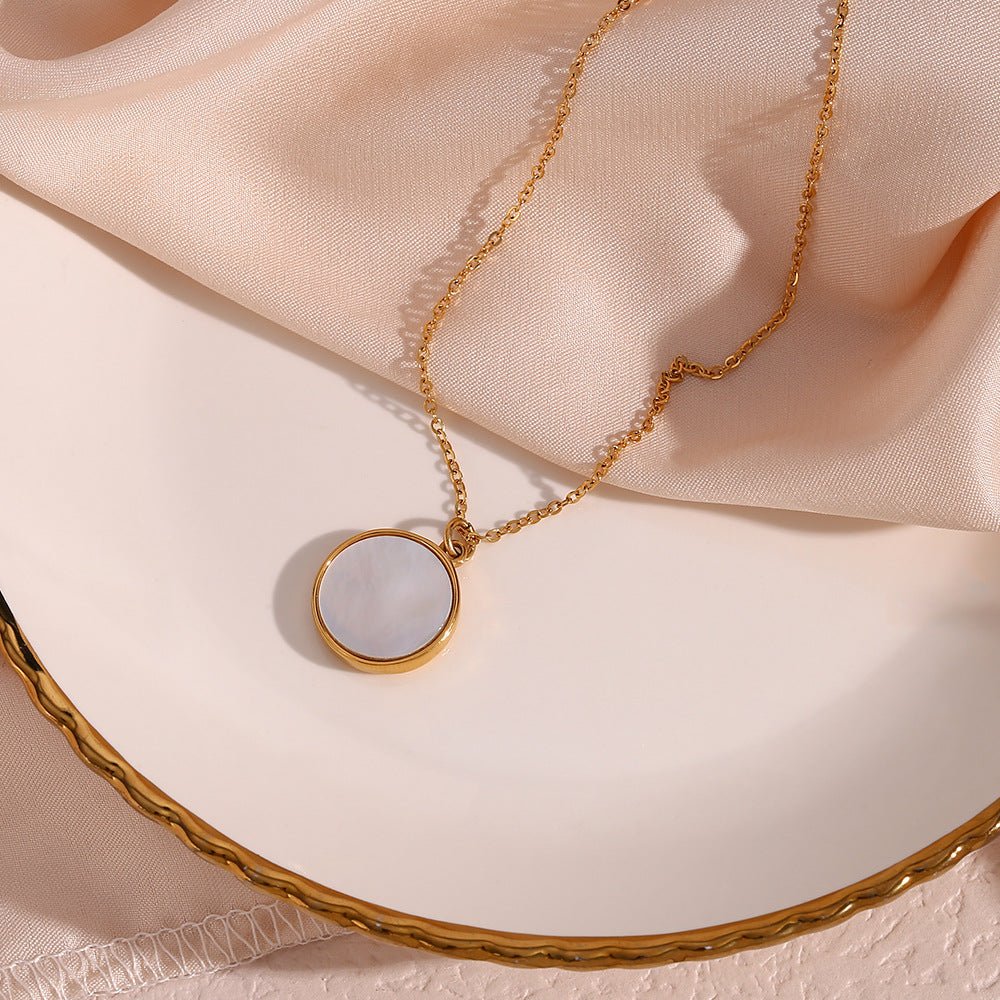 Evangeline Lunar Gold Necklace